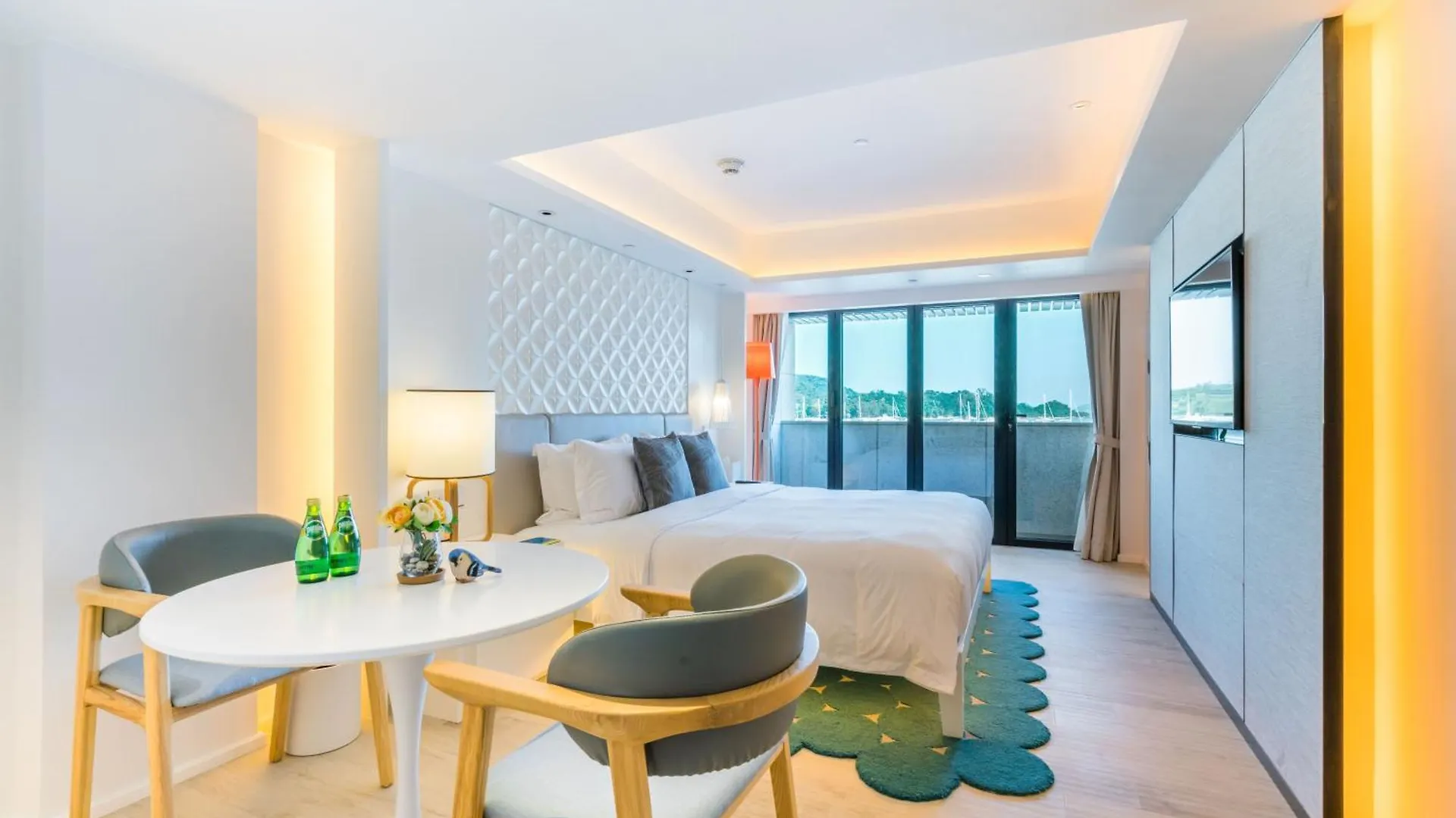The Pier Hotel Hongkong