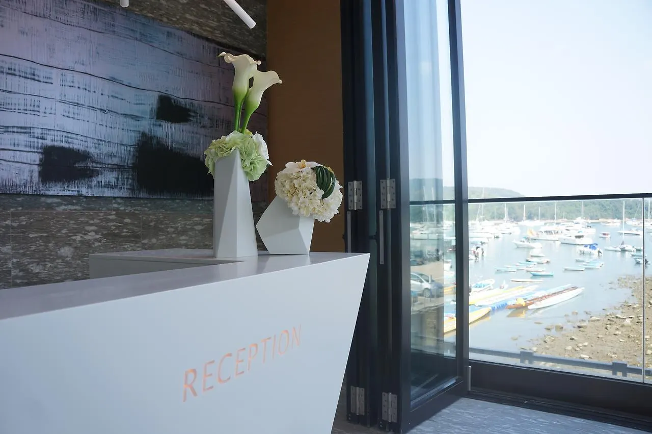 The Pier Hotel Hongkong 4*,