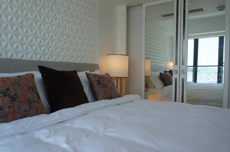 The Pier Hotel Hongkong
